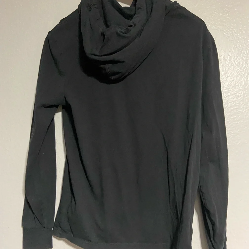 Polo by Ralph Lauren Men's hooded Black Long Sleeve Tee with Red Logo